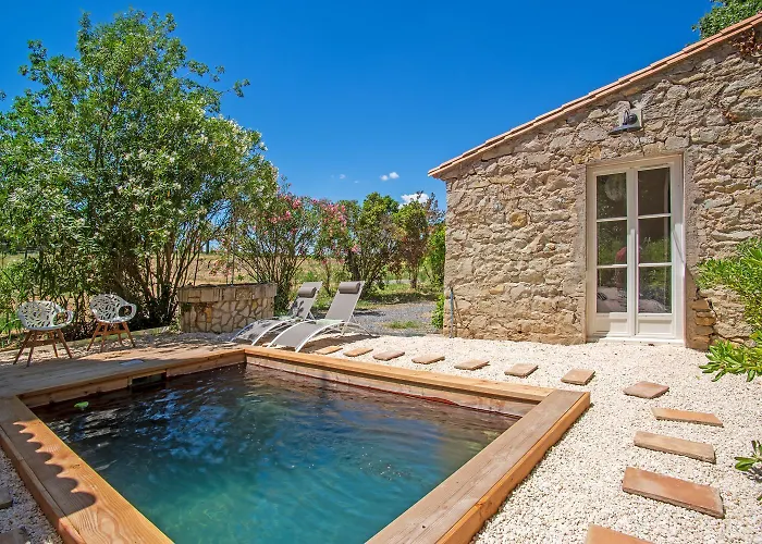 Gite Nature Avec Piscine Privee